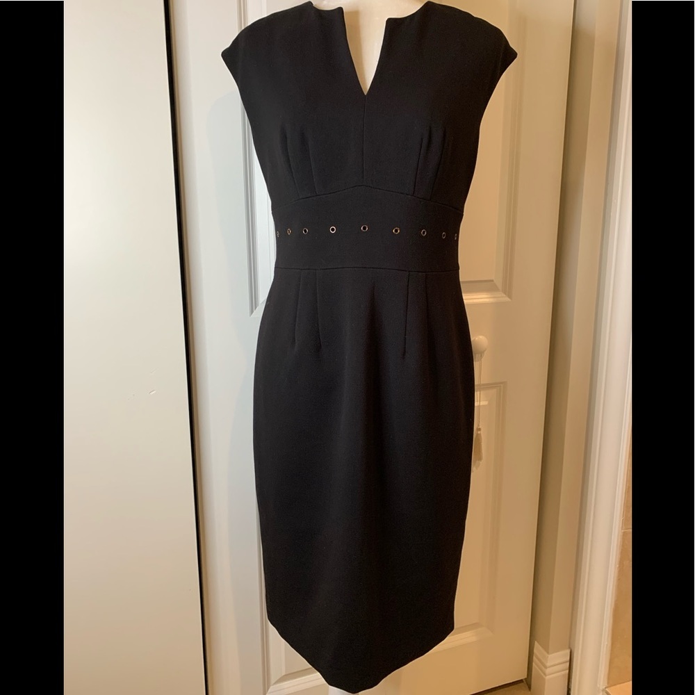 Nipón Boutique MIDI Sleeveless Black Dress